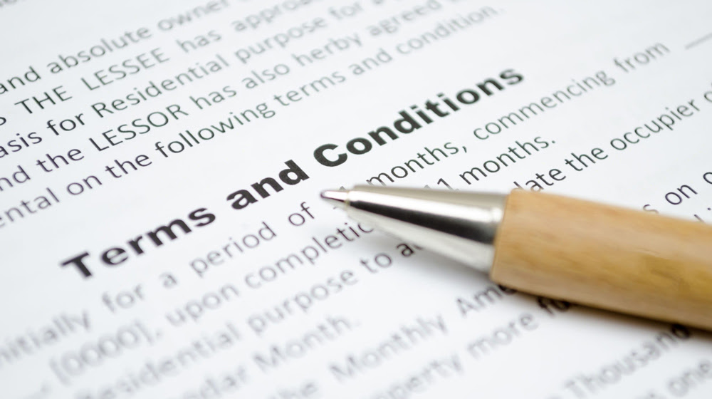 Should You Get A Lawyer To Review Your Contract